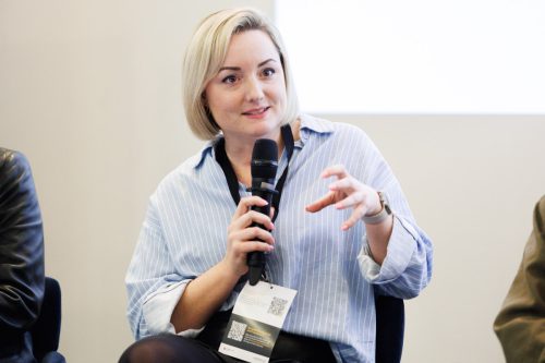 2037 8530 Elisabeth Kessler