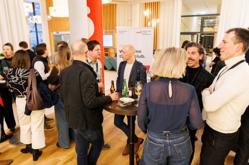 2037 8716 Elisabeth Kessler