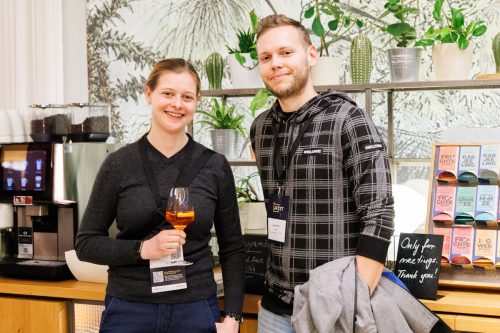 2037 8731 Elisabeth Kessler