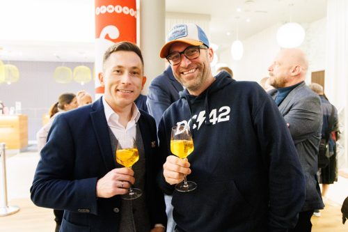 2037 8807 Elisabeth Kessler