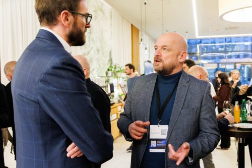 2037 8811 Elisabeth Kessler