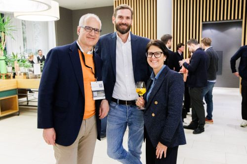 2037 8923 Elisabeth Kessler