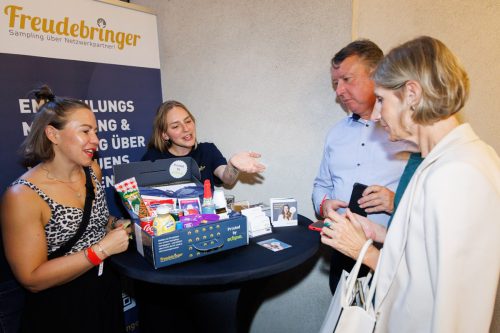 2040 3361 Elisabeth Kessler