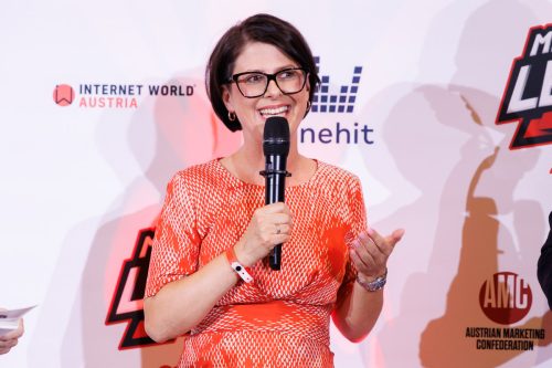 2040 3562 Elisabeth Kessler
