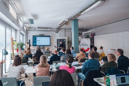 Niklas Schnaubelt Z8 A 9088