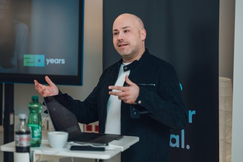 Niklas Schnaubelt Z8 A 9658